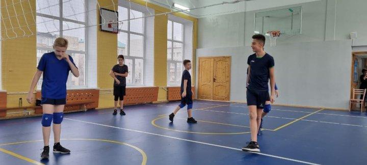 Спортивные соревнования по волейболу
