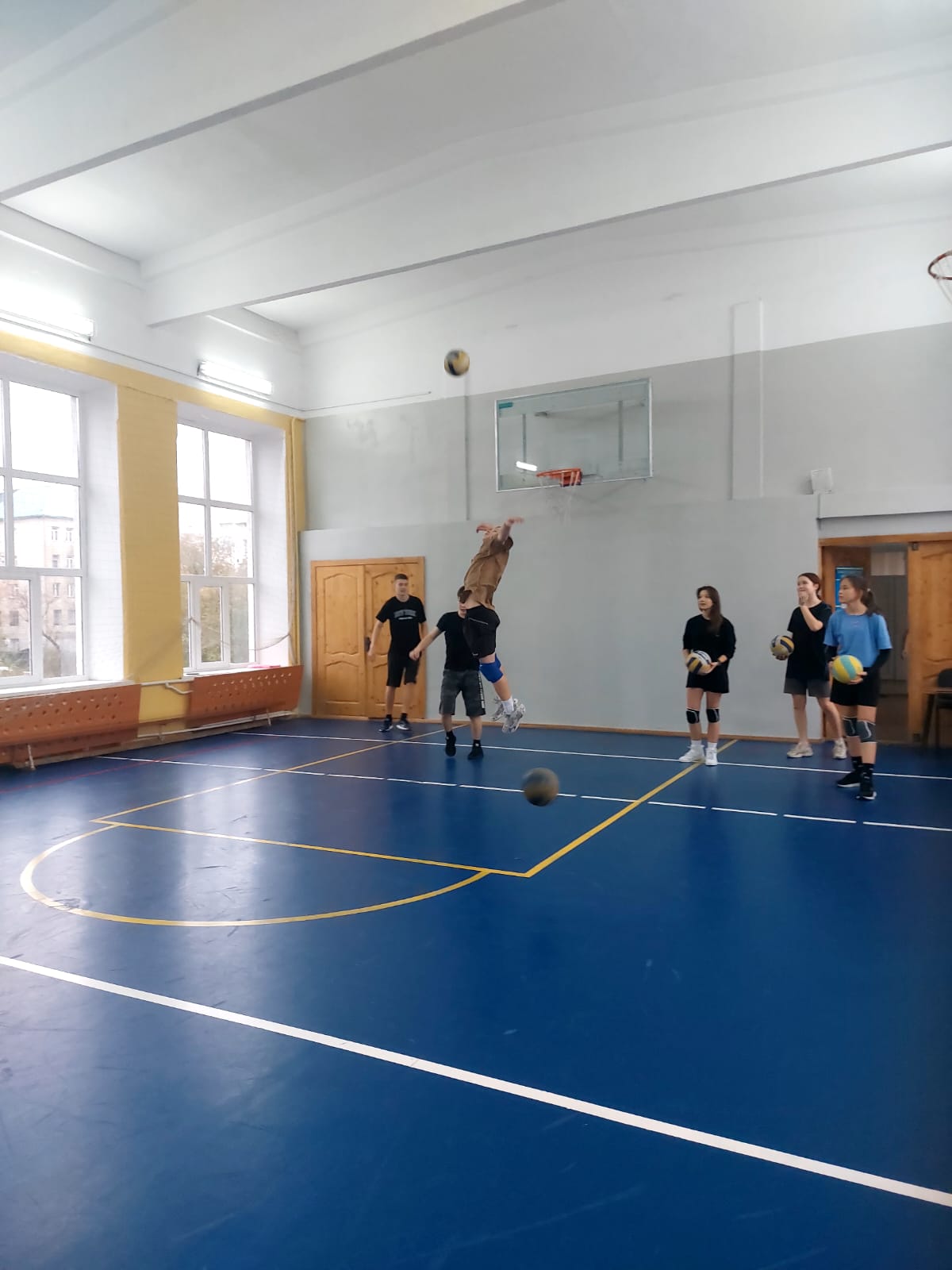 "Volleyball"