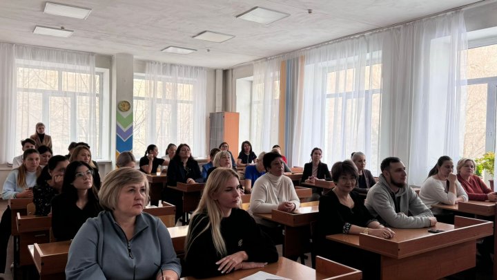 Лекторий для членов педагогического  коллектива по теме "Противодействие религиозному терроризму и экстремизму в Республике Казахстан"